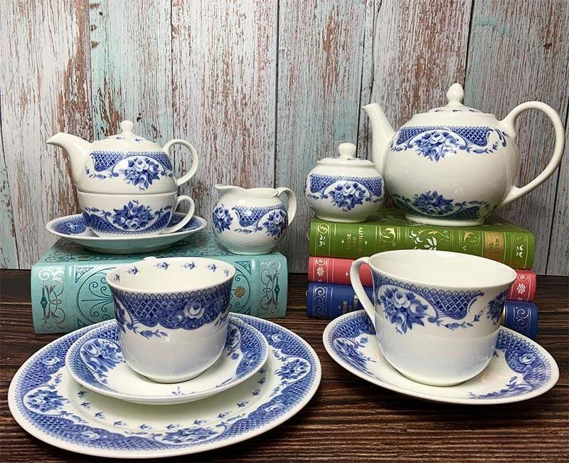 Netherfield Bone China Teapot